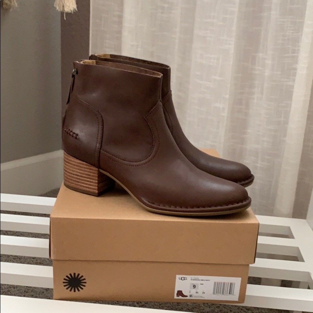 Brand new never worn leather UGG boot